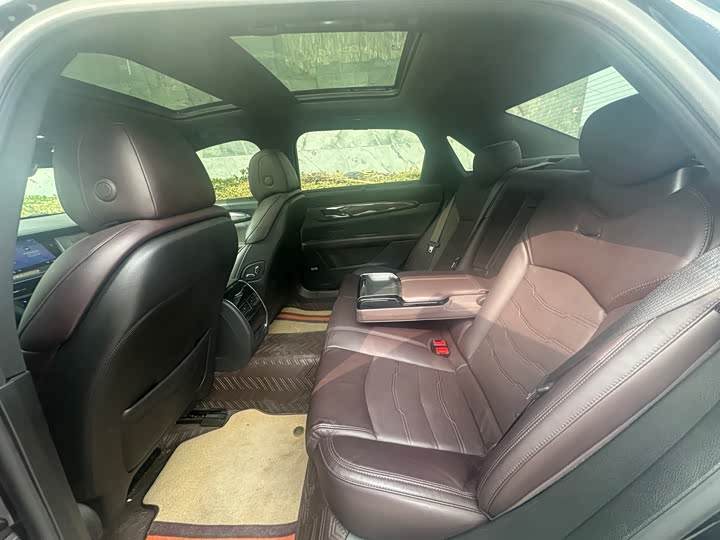 Фото 9 - Cadillac CT6