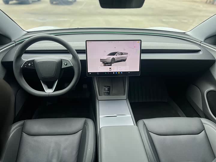 Фото 9 - Tesla Model 3