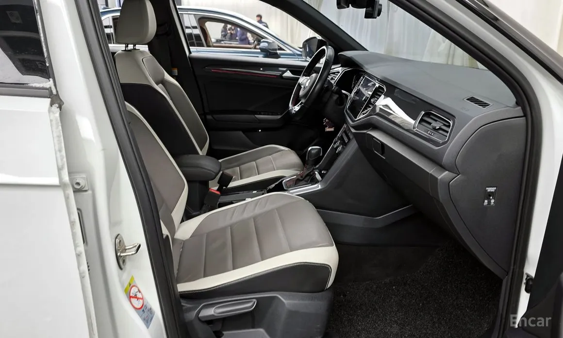 Фото 11 - Volkswagen T-Roc