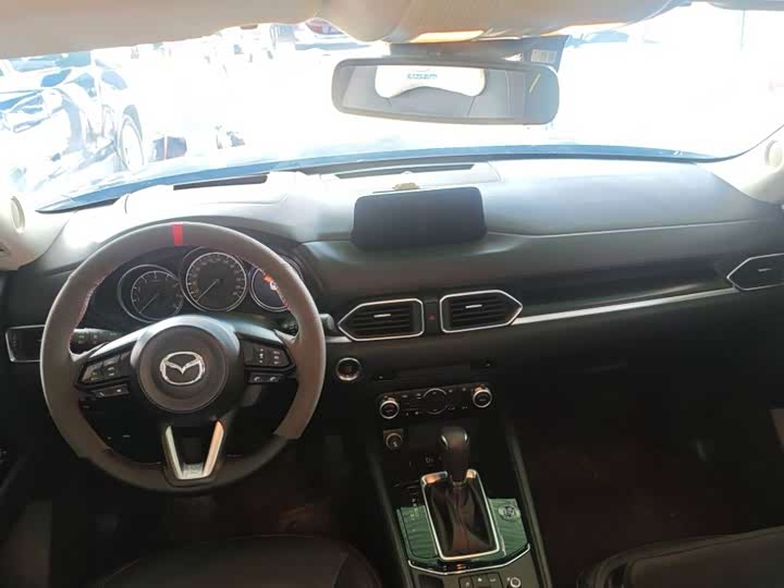 Фото 7 - Mazda CX-5
