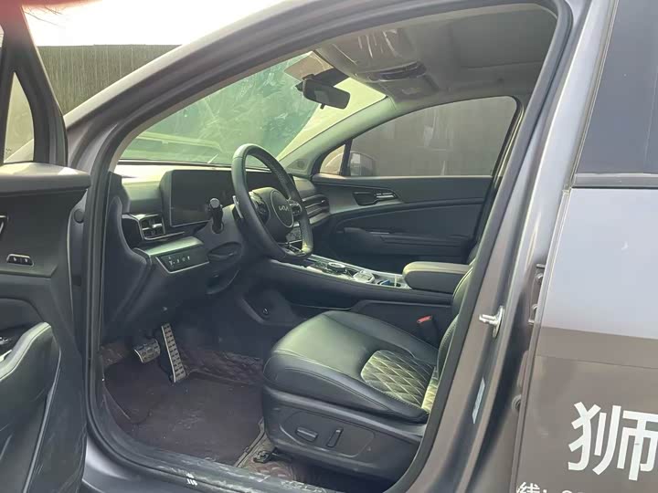 Фото 7 - Kia Sportage