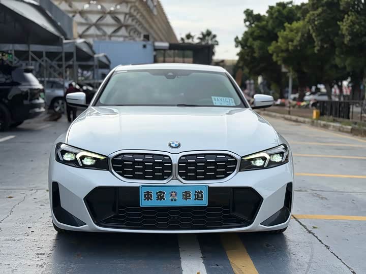 Фото 2 - BMW 3 Series