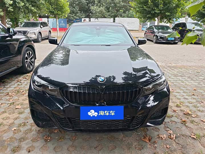 Фото 2 - BMW 3 Series