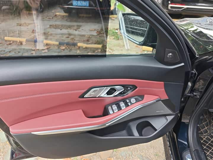 Фото 7 - BMW 3 Series