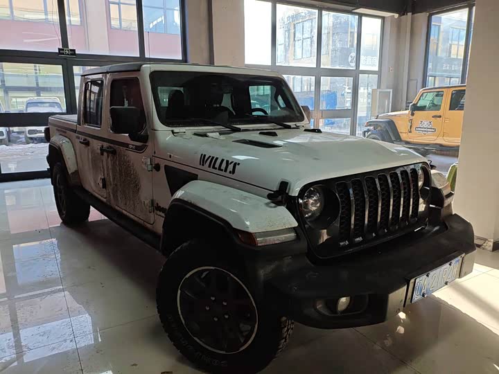 Фото 2 - Jeep Gladiator