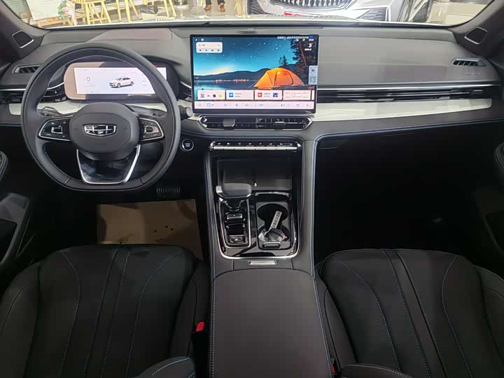 Фото 7 - Geely Preface