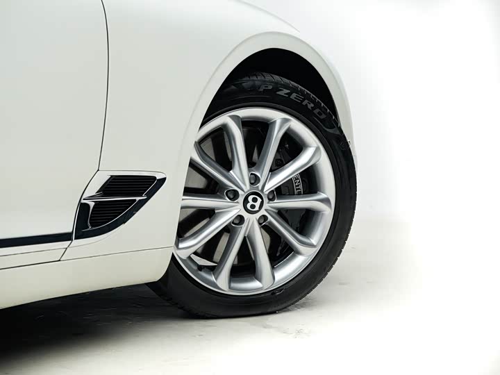 Фото 7 - Bentley Continental GT