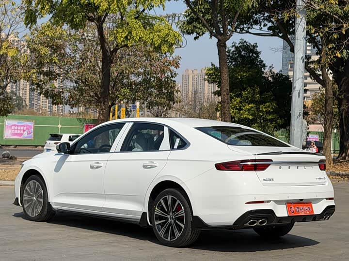 Photo 6 - Geely Preface