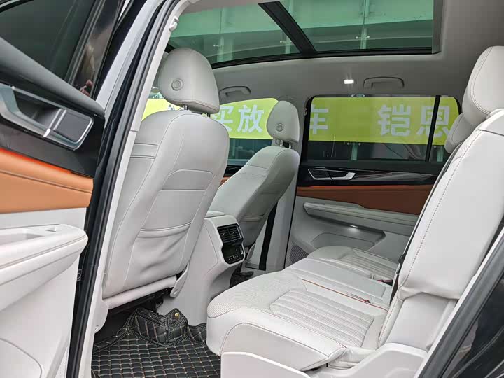 Фото 8 - Volkswagen Teramont Pro