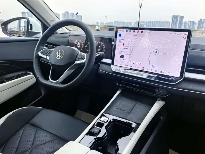 Фото 4 - Volkswagen Sagitar L