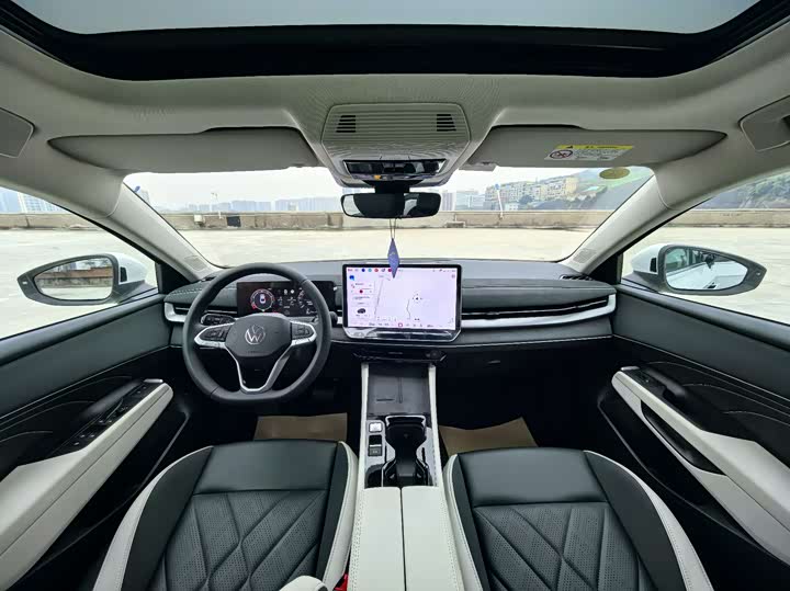 Фото 5 - Volkswagen Sagitar L