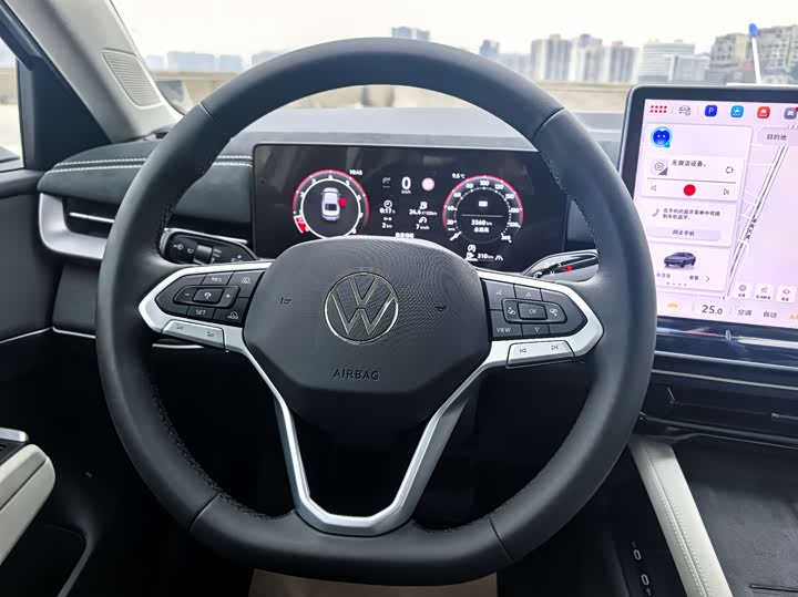 Фото 6 - Volkswagen Sagitar L