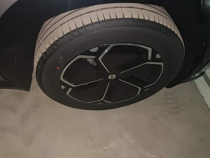 Фото 6 - Xiaomi YU7