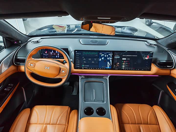 Фото 8 - XPeng G9