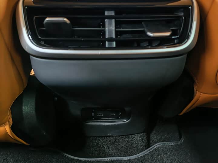 Фото 9 - XPeng G9