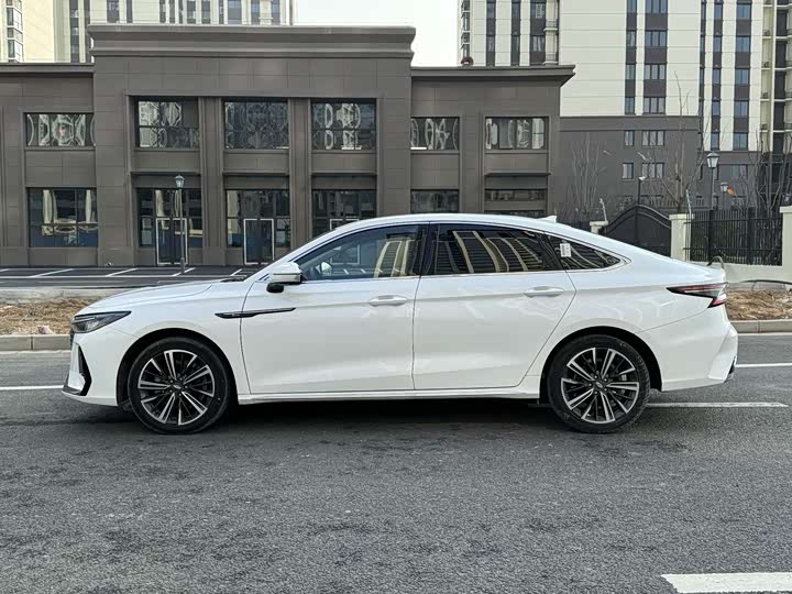 Фото 3 - Chery Arrizo 8