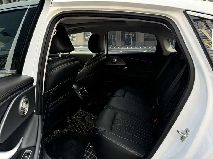 Фото 5 - Chery Arrizo 8