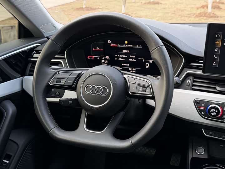 Фото 5 - Audi A5