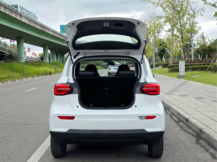 Фото 9 - Leapmotor T03