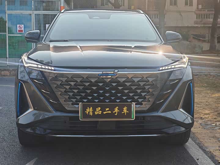 Фото 2 - Changan Oshan Z6 Hybrid