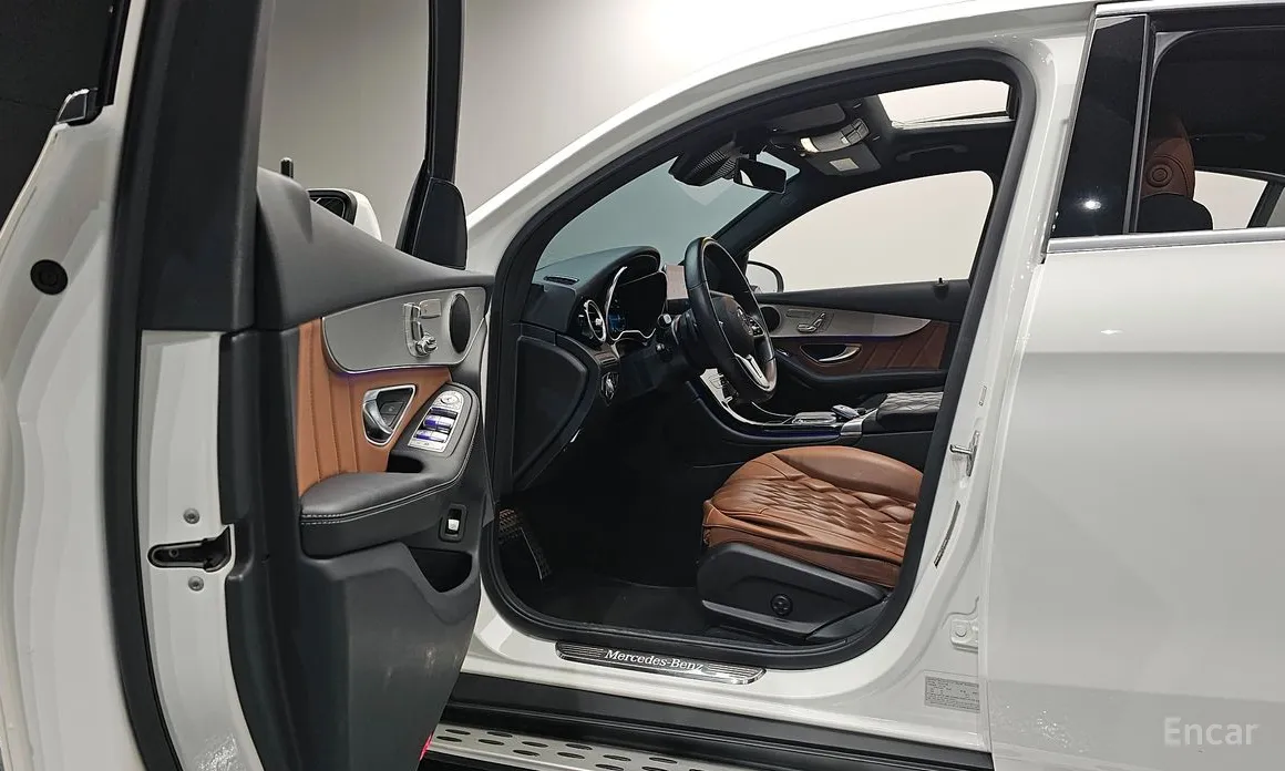 Фото 10 - Mercedes-Benz GLC-Class