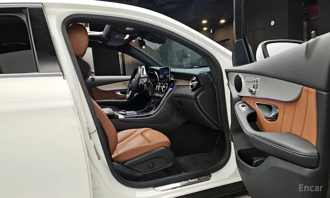 Фото 11 - Mercedes-Benz GLC-Class