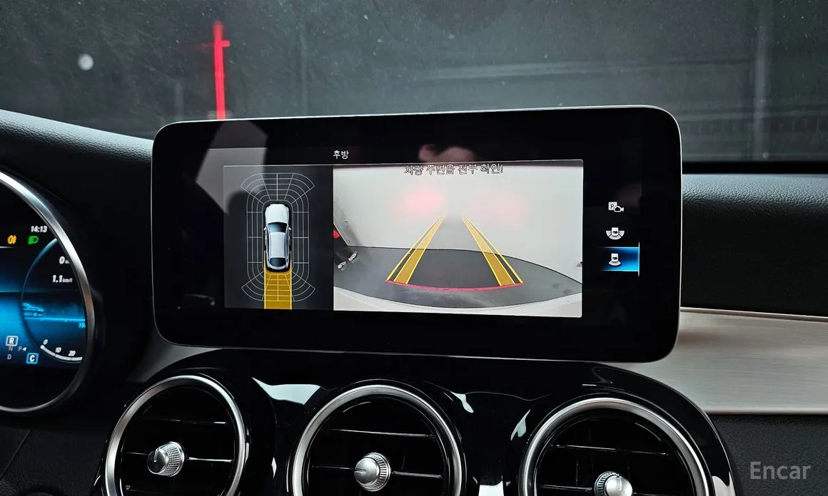 Фото 15 - Mercedes-Benz GLC-Class