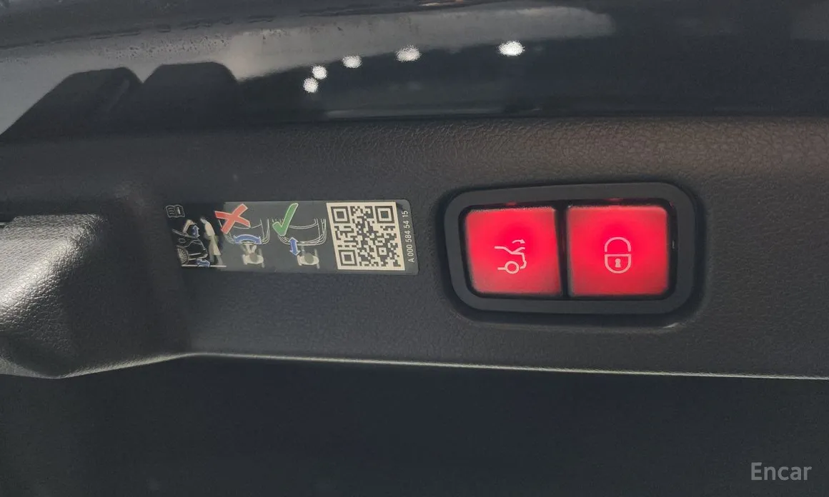 Фото 20 - Mercedes-Benz E-Class