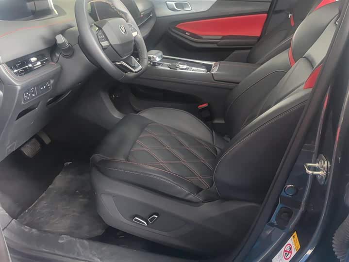 Фото 9 - Changan CS55 Plus