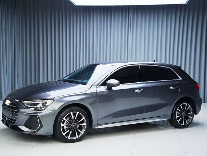 Фото 1 - Audi A3