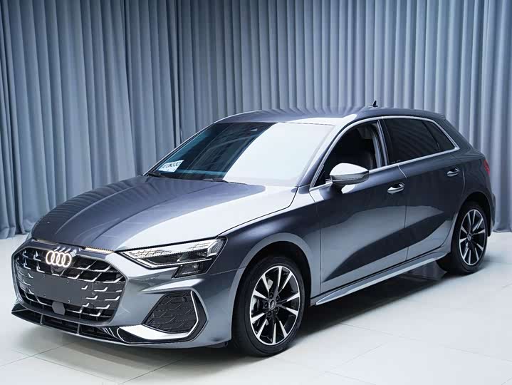 Фото 4 - Audi A3