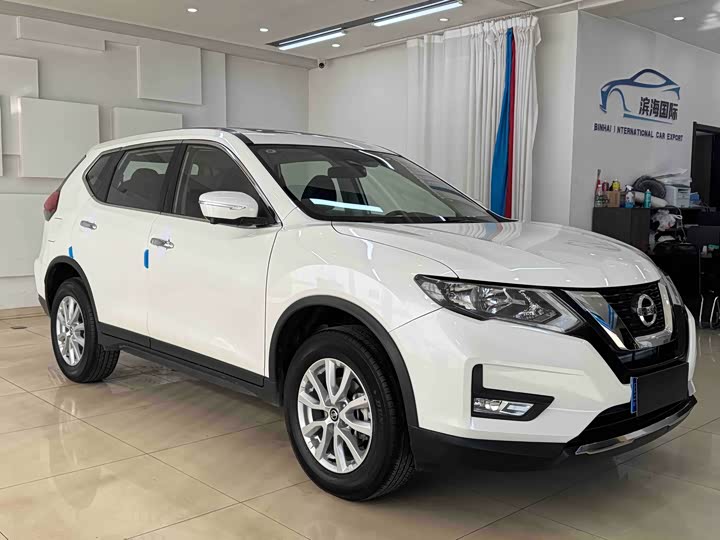 Фото 3 - Nissan X-Trail