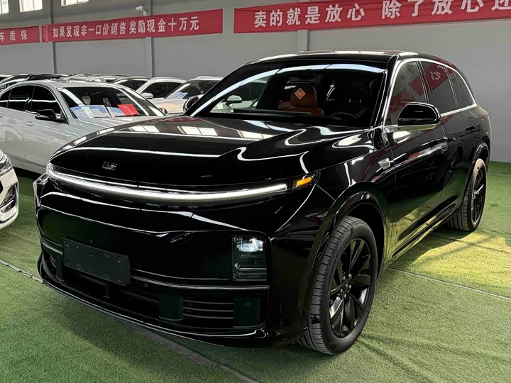 Фото 1 - LiXiang L7