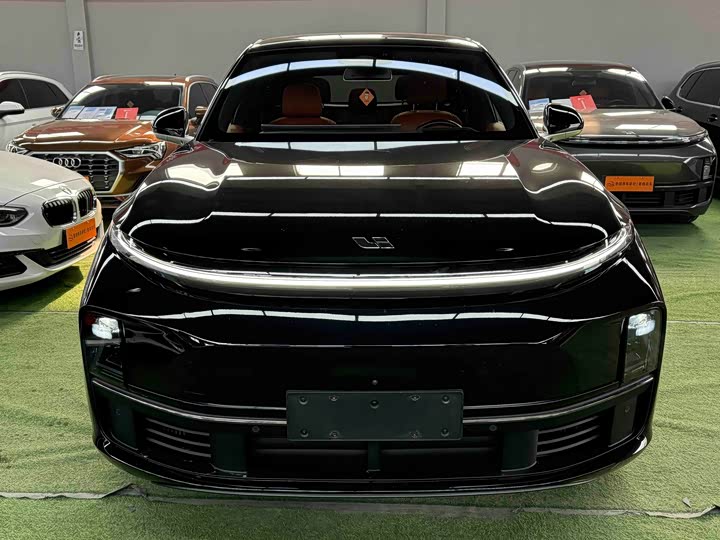 Фото 2 - LiXiang L7