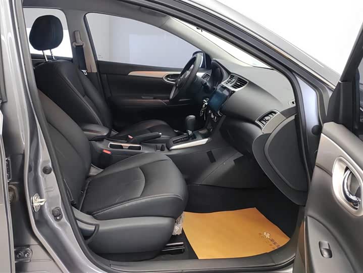 Фото 8 - Nissan Sylphy