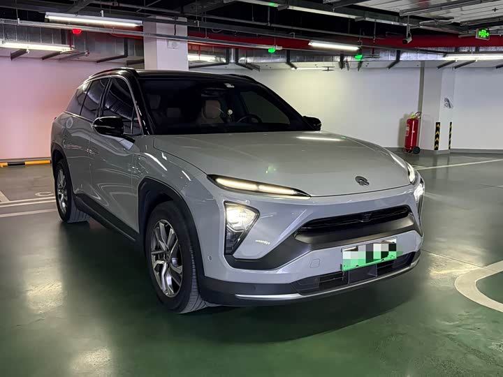 Фото 2 - Nio ES6