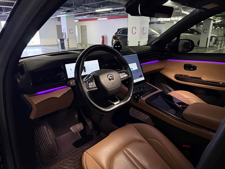 Фото 3 - Nio ES6