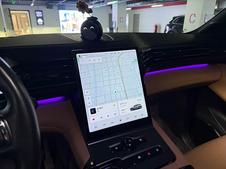 Фото 6 - Nio ES6