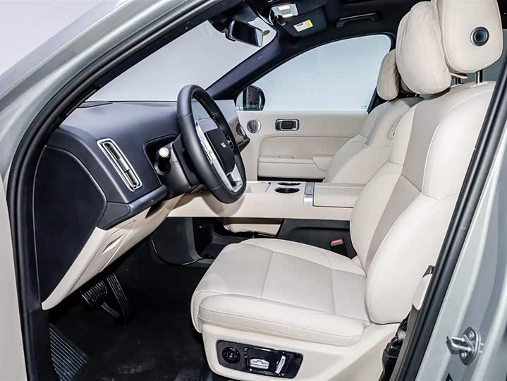 Фото 5 - LiXiang L8