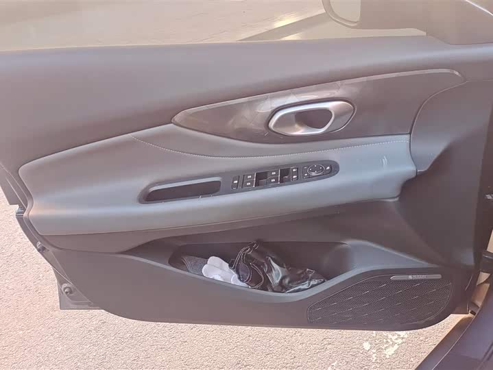 Фото 7 - GAC Trumpchi Empow R