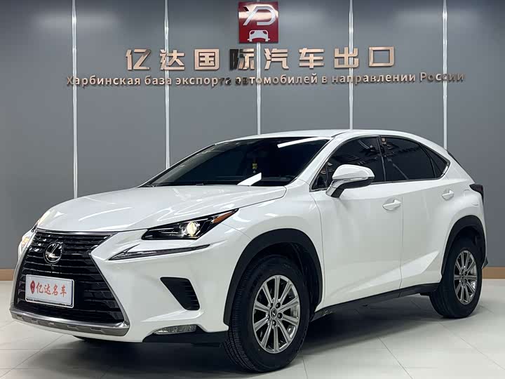 Фото 1 - Lexus NX