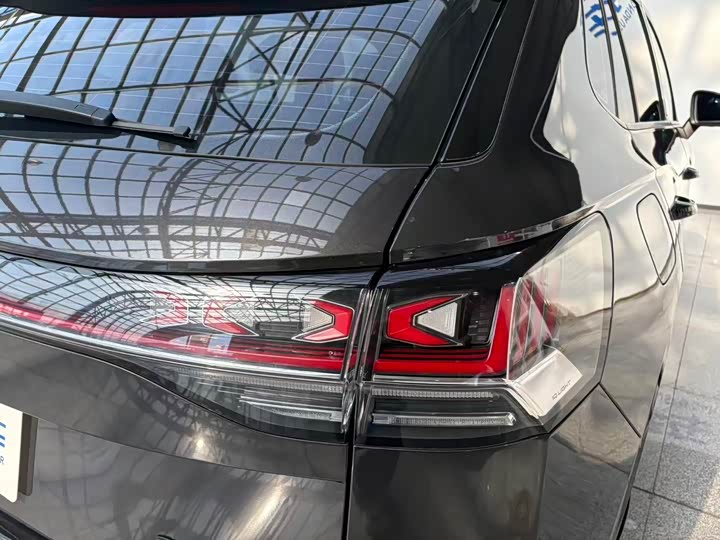 Фото 8 - Volkswagen Tayron