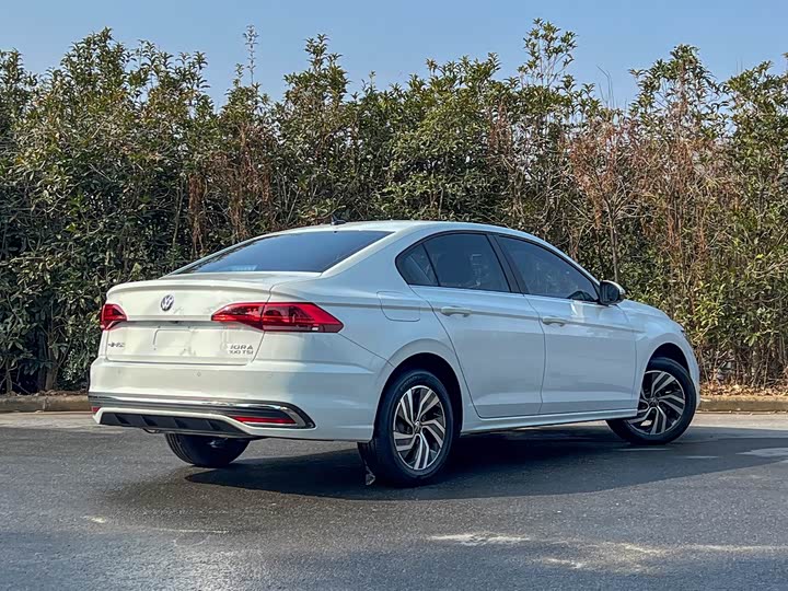 Фото 4 - Volkswagen Bora