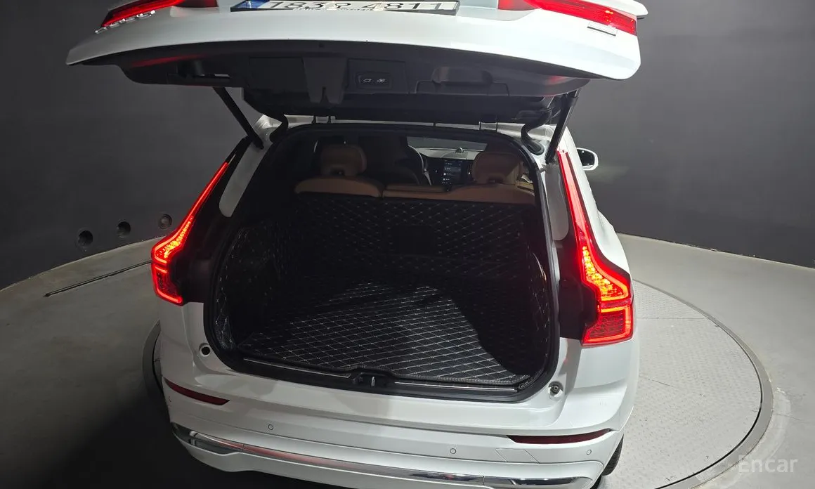 Фото 20 - Volvo XC60