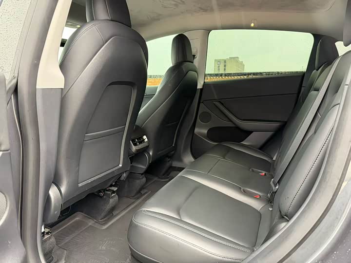 Фото 5 - Tesla Model Y