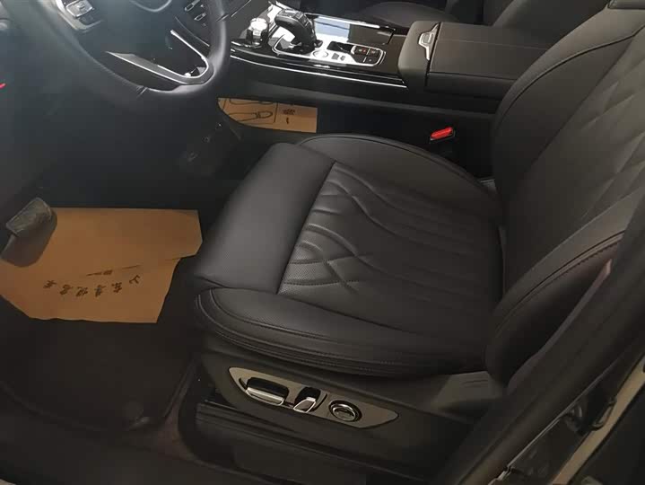 Фото 9 - GAC Trumpchi M8