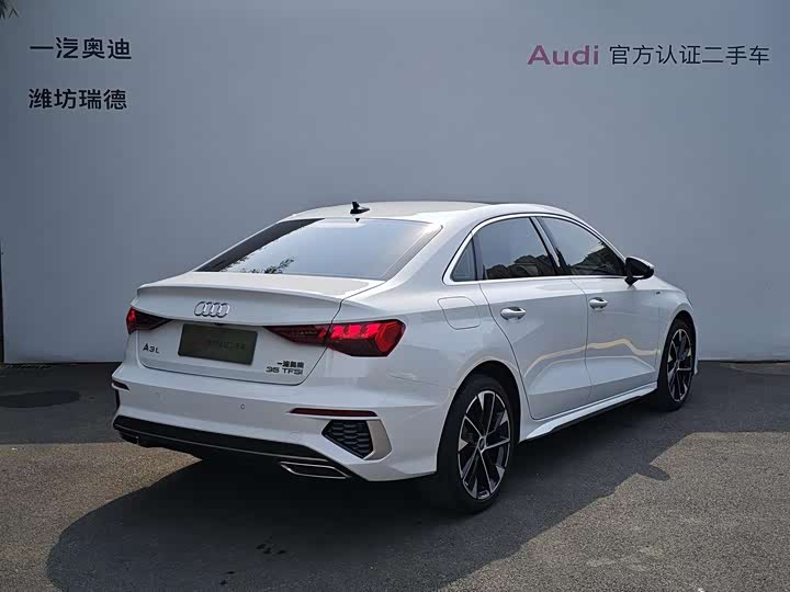 Фото 4 - Audi A3