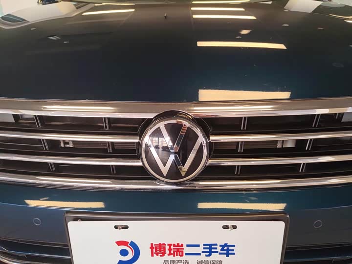 Фото 5 - Volkswagen Passat Variant