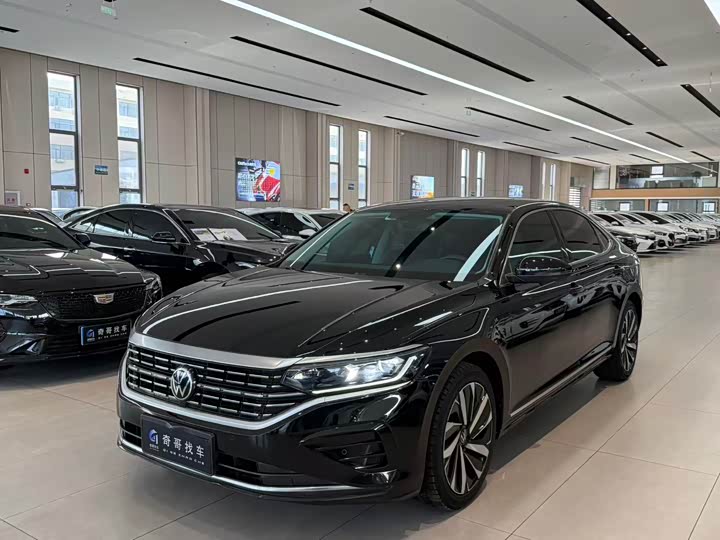 Фото 3 - Volkswagen Passat