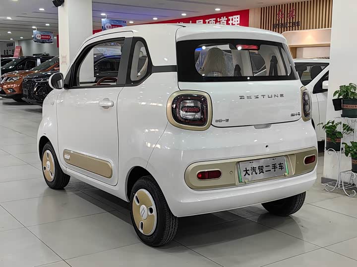 Фото 4 - Bestune Pony